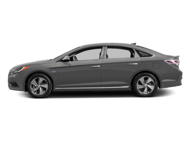 Used 2016 Pewter Gray Metallic Hyundai  image 4