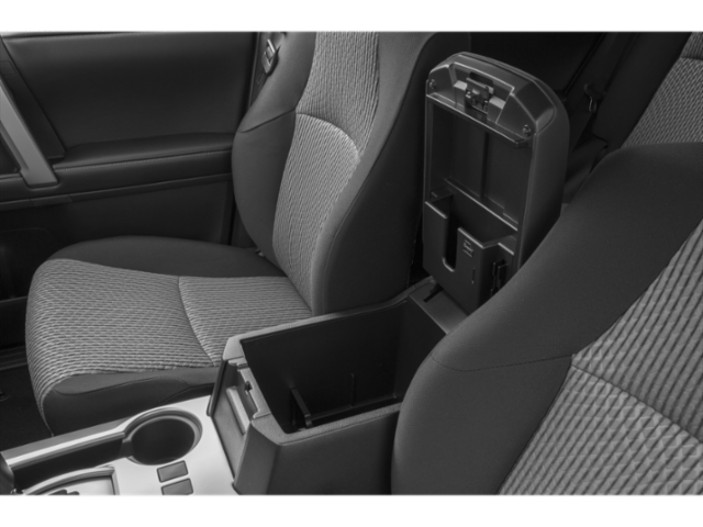 Used 2015 Classic Silver Metallic Toyota SR5 Premium image 15