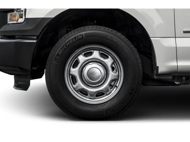 Used 2015 Oxford White Ford XL image 12