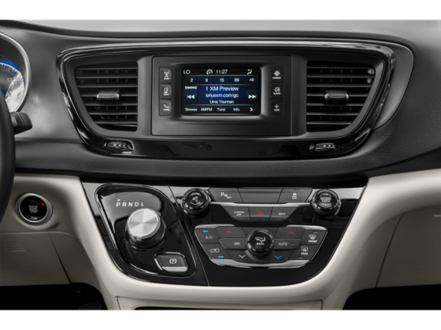 2020 Chrysler Pacifica Limited photo 7