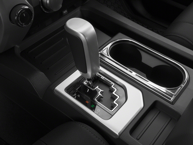 Used 2016 Super White Toyota SR5 image 8