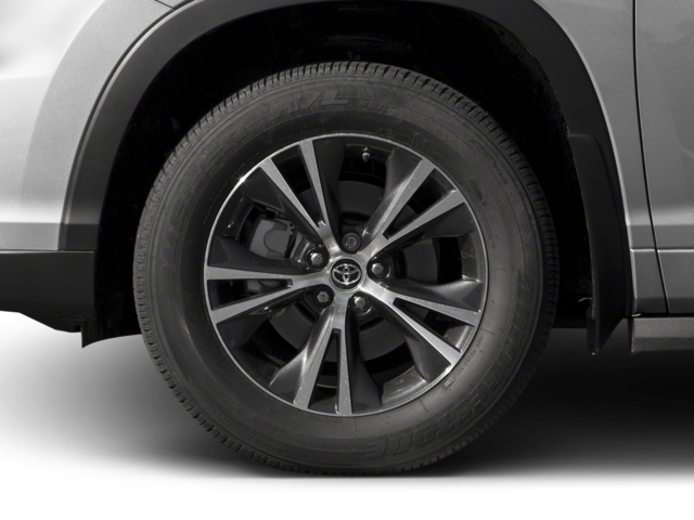 Used 2016 BLACK Toyota XLE image 8