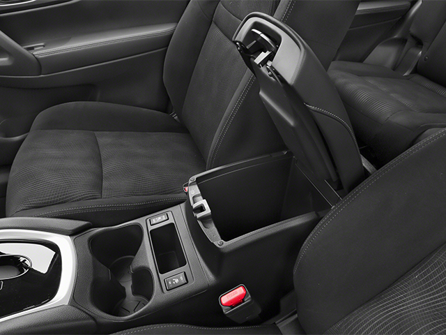 Used 2014 Moonlight White Nissan SL image 18