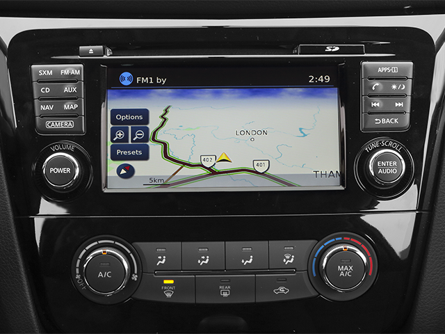Used 2014 Moonlight White Nissan SL image 21