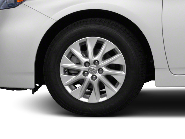 Used 2012 Clear Water Blue Metallic Toyota Advanced image 9