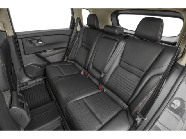 Used 2025 Everest White Pearl Nissan Rock Creek image 10