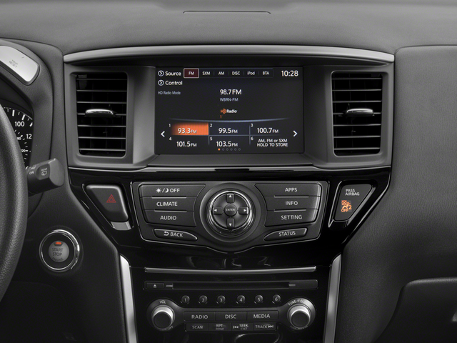 Used 2018 Brilliant Silver Nissan S image 7