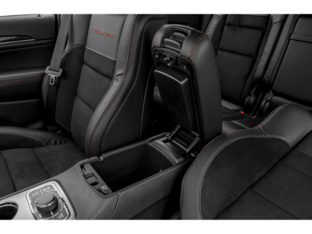 Used 2018 Bright White Clearcoat Jeep Trailhawk image 15