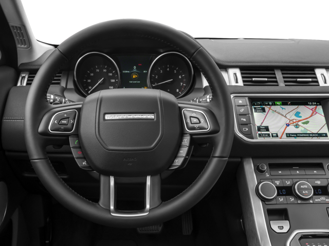 Used 2017 Narvik Black Land Rover SE image 4