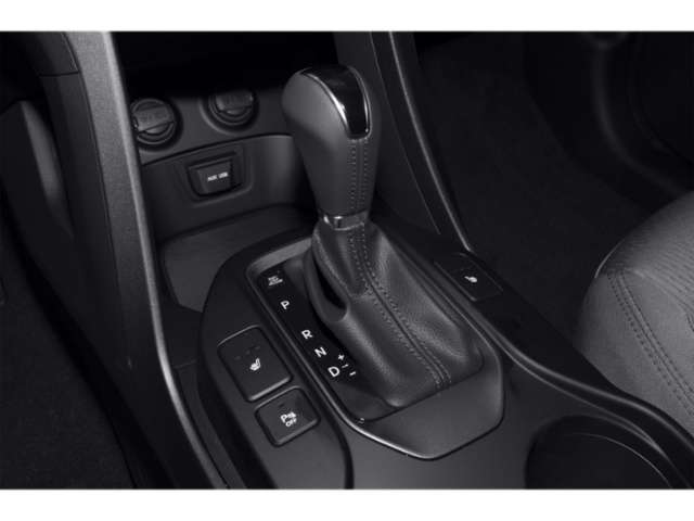 Used 2015 Mineral Gray Hyundai  image 8