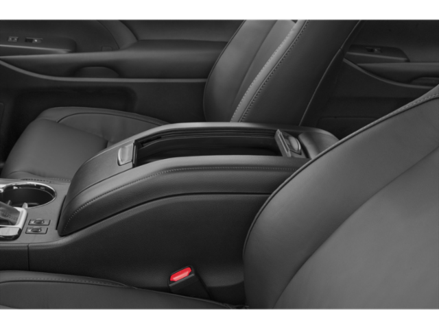 Used 2019 Predawn Gray Mica Toyota XLE image 17
