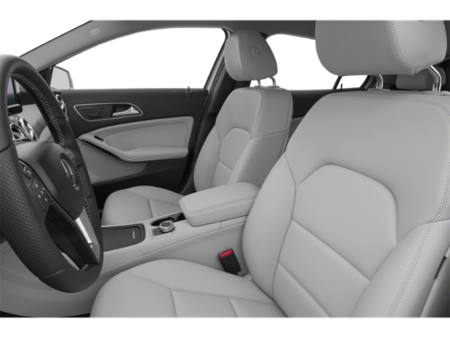 Used 2015 Universe Blue Metallic Mercedes-Benz GLA 250 image 9