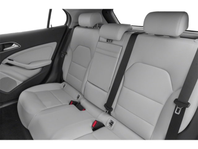 Used 2015 Universe Blue Metallic Mercedes-Benz GLA 250 image 15