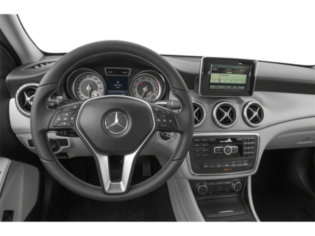 Used 2015 Universe Blue Metallic Mercedes-Benz GLA 250 image 7