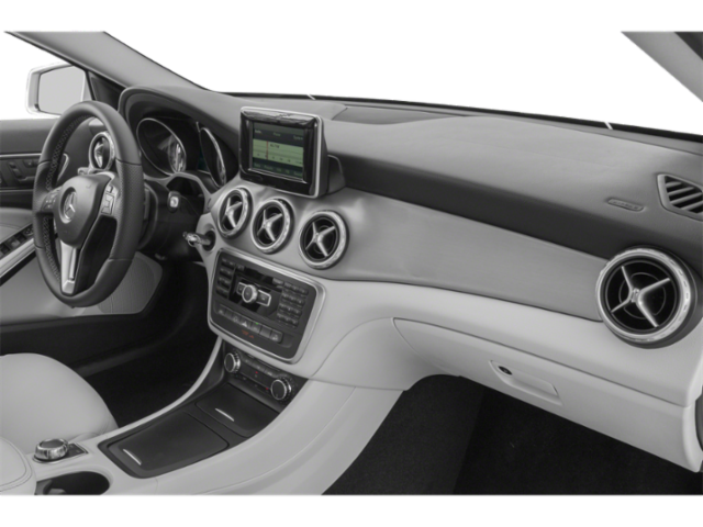Used 2015 Universe Blue Metallic Mercedes-Benz GLA 250 image 19