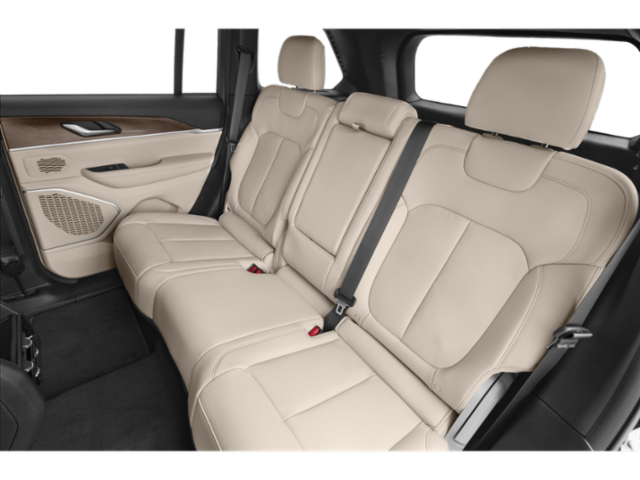 Used 2023 Baltic Gray Metallic Clearcoat Jeep  image 15