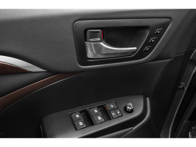 Used 2015 Predawn Gray Mica Toyota Limited image 19