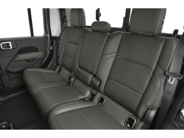 Used 2025 Granite Crystal Metallic Clearcoat Jeep Mojave image 10