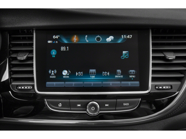 Used 2022 Summit White Buick Preferred image 12