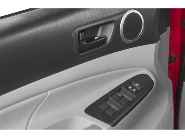 Used 2015 Super White Toyota  image 19