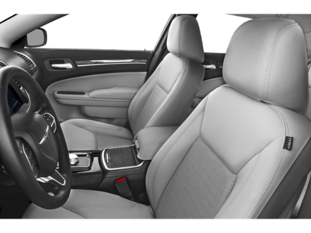 Used 2021 Bright White Clearcoat Chrysler Touring image 15