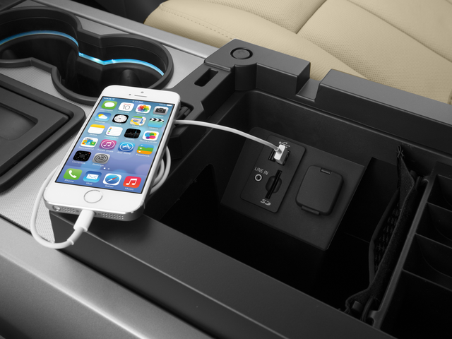 2017 Ford Expedition EL XLT 4x2