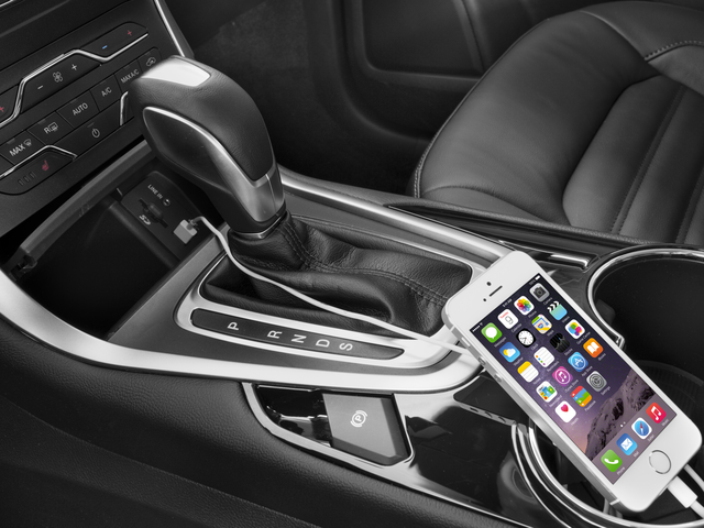 2016 Ford Edge 4dr SE FWD