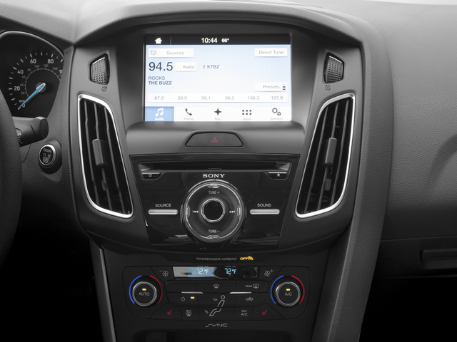 2017 Ford Focus Titanium Sedan