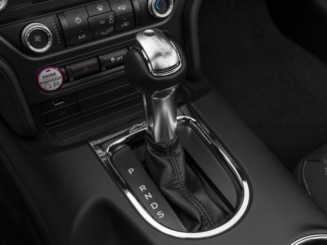 2016 Ford Mustang 2dr Conv V6