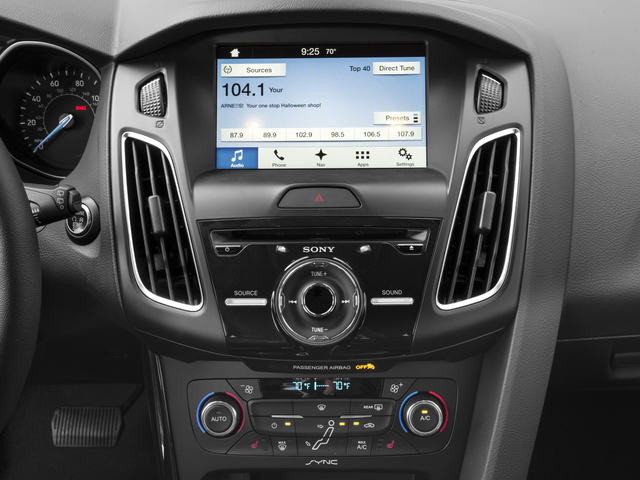 2016 Ford Focus 5dr HB Titanium