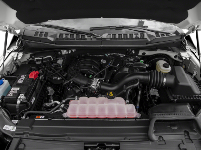 2016 Ford F-150 2WD Reg Cab 122.5" XL