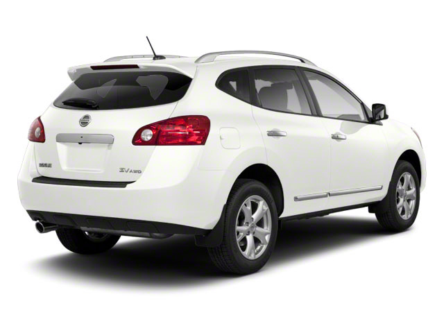 2013 Pearl White Nissan Rogue SL FWD