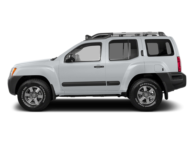 2013 Glacier White Nissan Xterra PRO-4X 4X4 SUV
