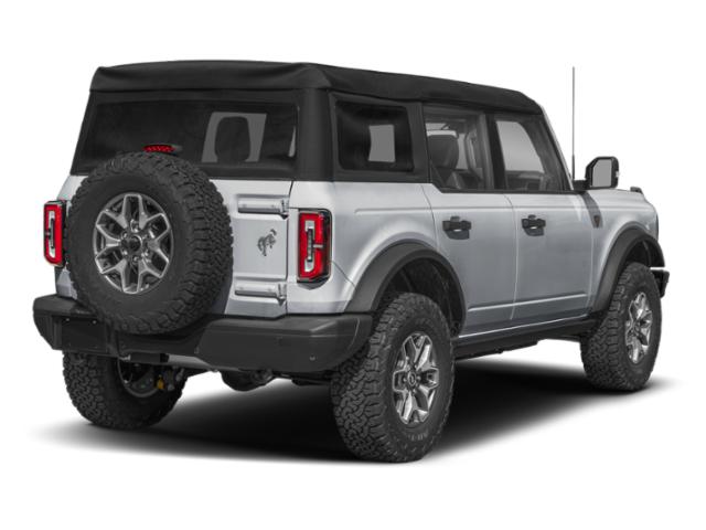 2024 Silver Metallic Ford Bronco Badlands 4X4 SUV