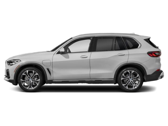 2022 White Metallic BMW X5 xDrive45e AWD SUV