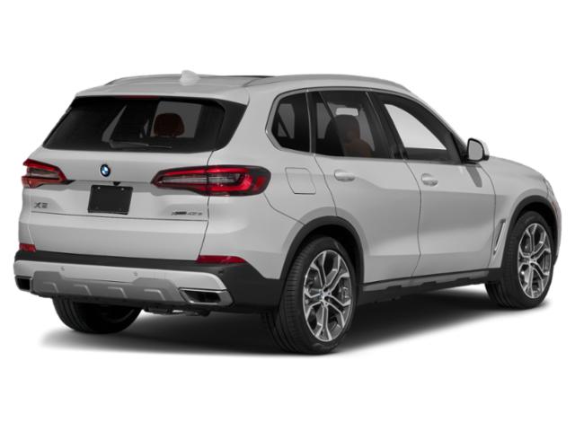 2022 White Metallic BMW X5 xDrive45e AWD SUV