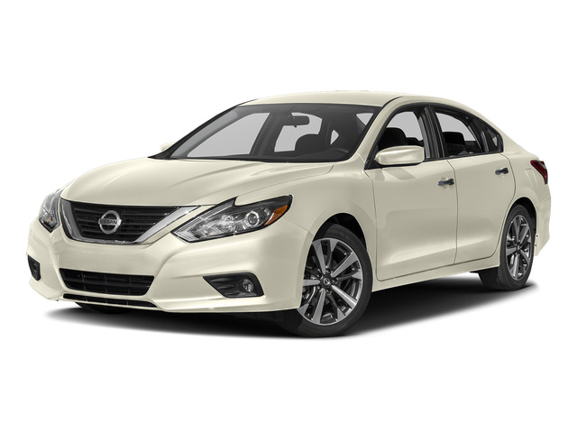 2017 Pearl White Nissan Altima 2.5 SR FWD Sedan