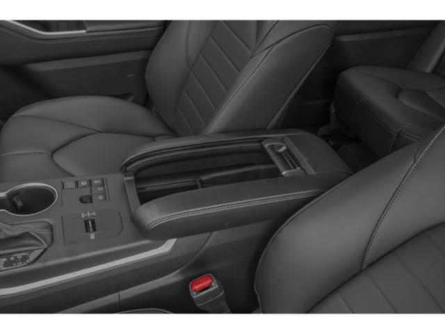 2026 Toyota Highlander Hybrid XLE Hybrid XLE AWD Gas/Electric I-4 2.5 L/152 [4]