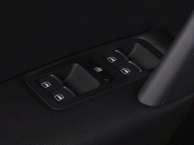 2012 Volkswagen Passat 2.5L Auto Comfortline 4dr Sdn 2.5L Auto Comfortline Gas I5 2.5L/151 [3]