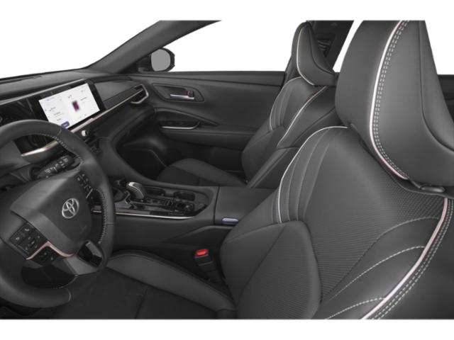 2026 Toyota Crown Signia XLE XLE AWD Gas/Electric I-4 2.5 L/152 [7]