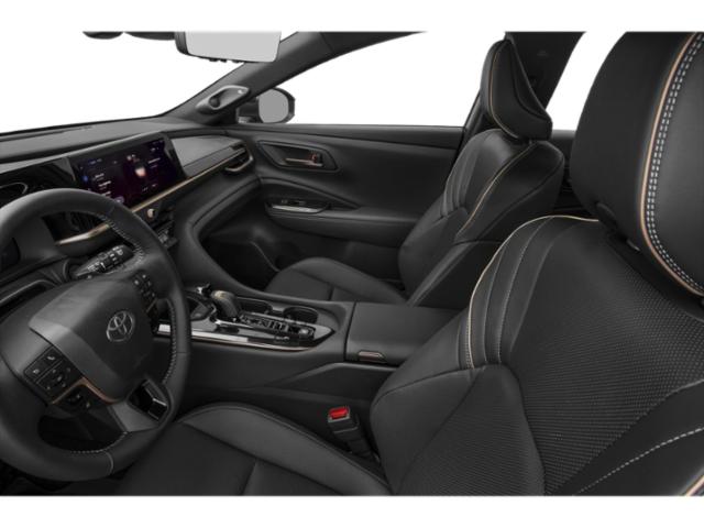 2026 Toyota Crown Signia Limited Limited AWD Gas/Electric I-4 2.5 L/152 [3]