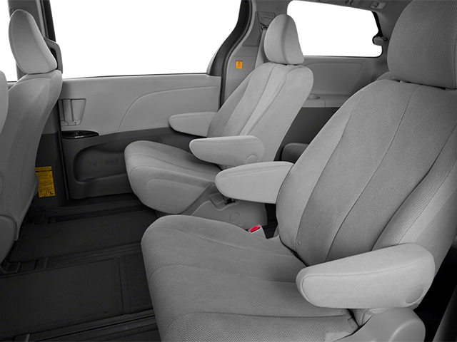 2014 Toyota Sienna XLE 5dr 8-Pass Van V6 XLE FWD Regular Unleaded V-6 3.5 L/211 [9]