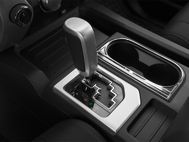 2014 Toyota Tundra 4WD Truck SR5 CrewMax 5.7L V8 6-Spd AT SR5 Regular Unleaded V-8 5.7 L/346 [3]