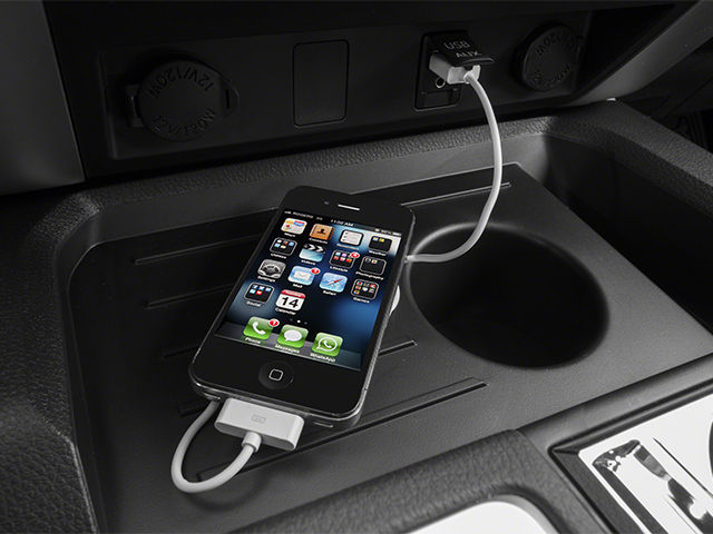 2014 Toyota Tundra 4WD Truck SR5 CrewMax 5.7L V8 6-Spd AT SR5 Regular Unleaded V-8 5.7 L/346 [10]