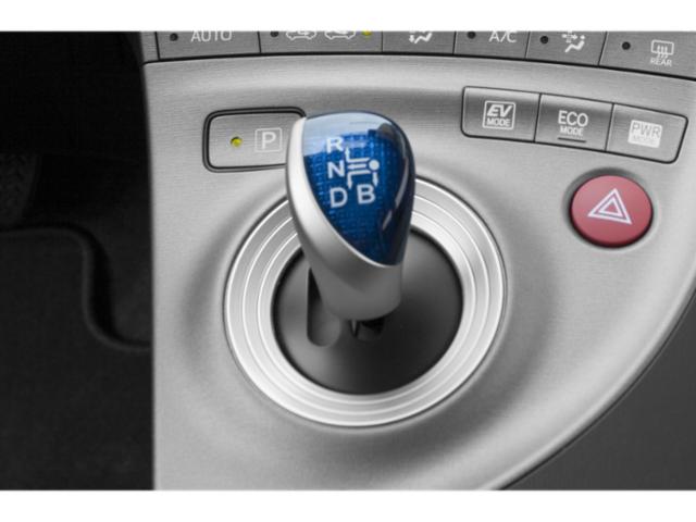 2015 Toyota Prius Three 5dr HB Three Gas/Electric I-4 1.8 L/110 [13]