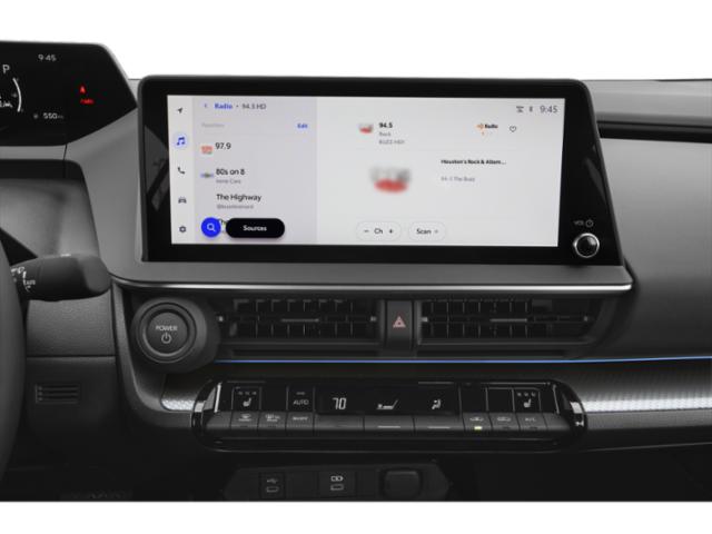 2027 Toyota Prius XLE XLE Gas/Electric I-4 2.0 L/121 [7]