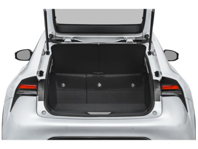 2027 Toyota Prius XLE XLE Gas/Electric I-4 2.0 L/121 [6]