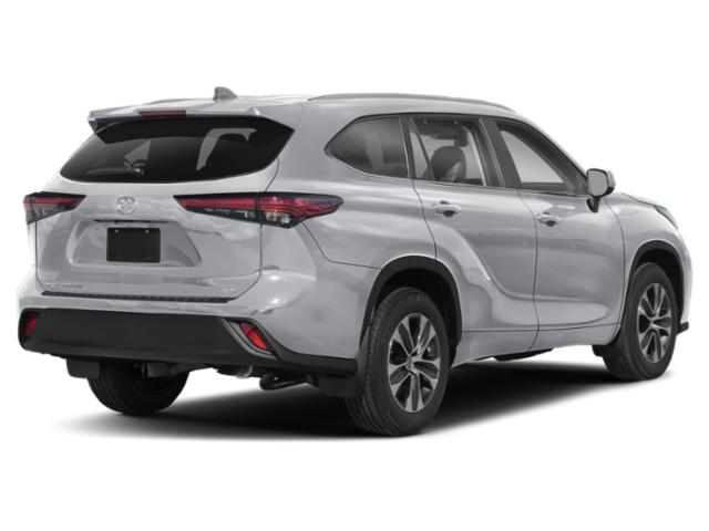 2024 Toyota Highlander XLE XLE FWD Intercooled Turbo Regular Unleaded I-4 2.4 L/146 [1]