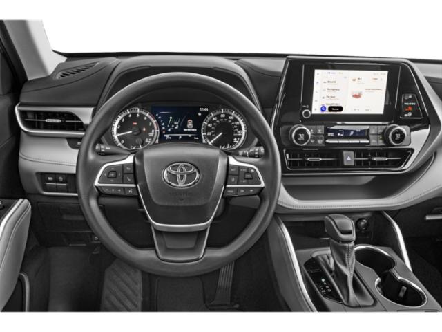 2023 Toyota Highlander LE LE FWD Intercooled Turbo Regular Gasoline I-4 2.4 L/146 [9]