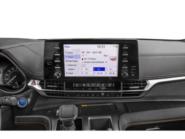 2025 Toyota Sienna Woodland Edition Woodland Edition AWD 7-Passenger Gas/Electric I-4 2.5 L/152 [11]